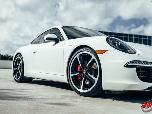 Used 2014 Porsche 911 Carrera S image 25