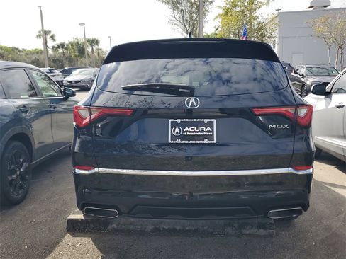Used 2023 Acura MDX FWD image 7