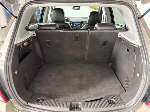 Used 2022 Chevrolet Trax LT w/ Driver Confidence Package image 20