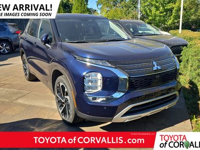 Used 2024 Mitsubishi Outlander SE