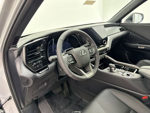 New 2026 Lexus TX 350 AWD image 4