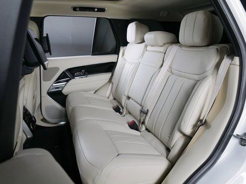 New 2026 Land Rover Range Rover SE AWD/4WD image 5