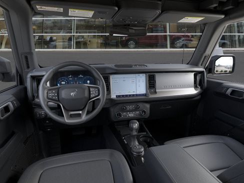 New 2026 Ford Bronco Outer Banks AWD/4WD image 9