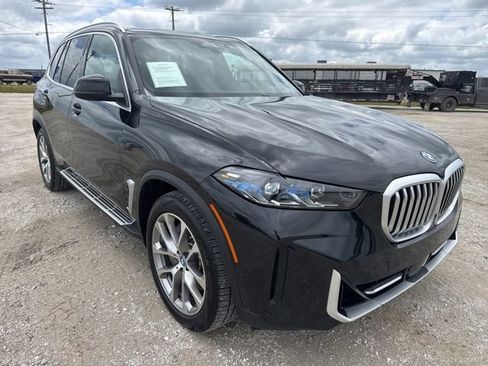 Used 2025 BMW X5 xDrive50e AWD/4WD image 8