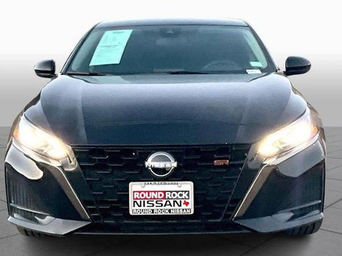 Certified 2024 Nissan Altima 2.5 SR image 4