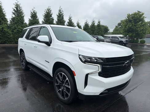 Used 2023 Chevrolet Tahoe RST w/ Luxury Package AWD/4WD image 7