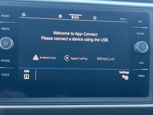 Used 2021 Volkswagen Atlas SE image 18