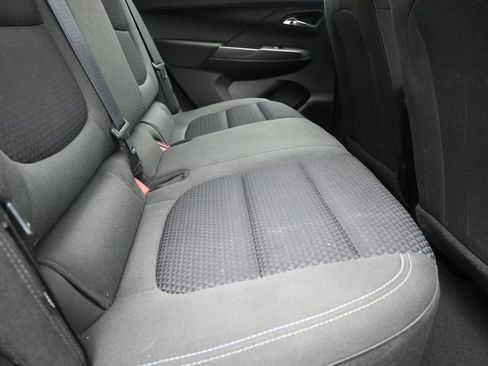 Used 2022 Chevrolet Bolt LT FWD image 21
