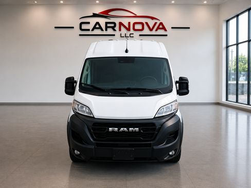 Used 2025 RAM ProMaster 2500 w/ Convenience Group FWD image 2