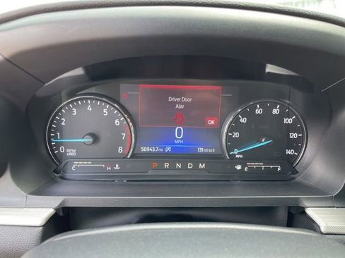 Used 2020 Ford Explorer XLT w/ Equipment Group 202A AWD/4WD image 22