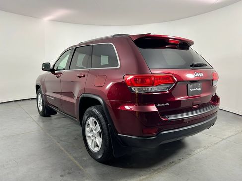 Used 2016 Jeep Grand Cherokee Laredo w/ Quick Order Package 23E AWD/4WD image 3