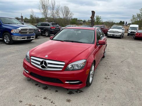 Used 2011 Mercedes-Benz C 300 4MATIC Sedan image 1