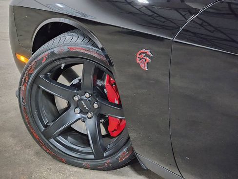 Used 2021 Dodge Challenger SRT Hellcat Redeye image 24