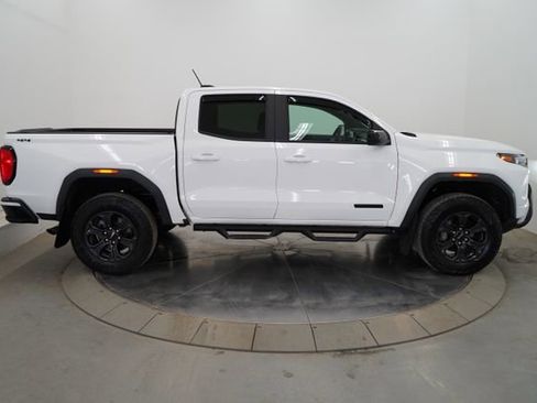 Used 2025 GMC Canyon Elevation w/ Convenience Package image 52