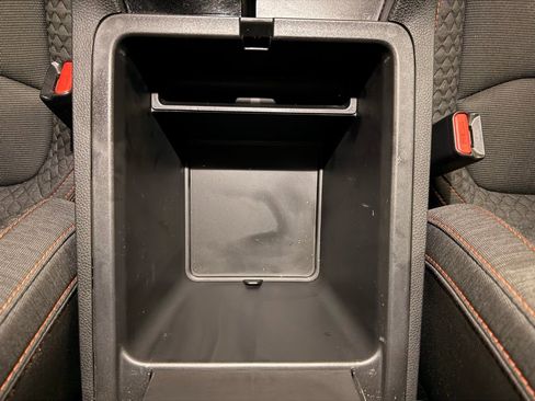 Used 2025 Honda Pilot Sport image 26