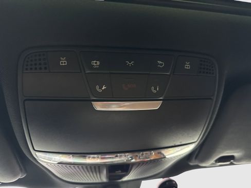 Used 2017 Mercedes-Benz E 300 image 32