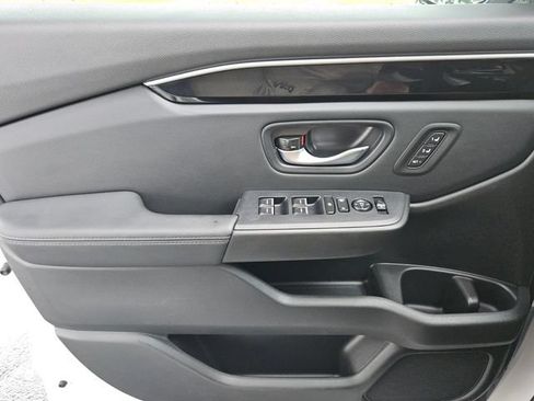 Used 2025 Honda Pilot Touring image 29