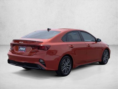 Used 2023 Kia Forte GT-Line w/ GT-Line Technology Package FWD image 5