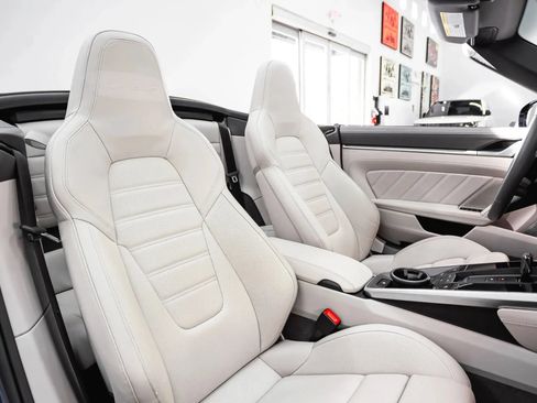 Used 2025 Porsche 911 Turbo S AWD/4WD image 37