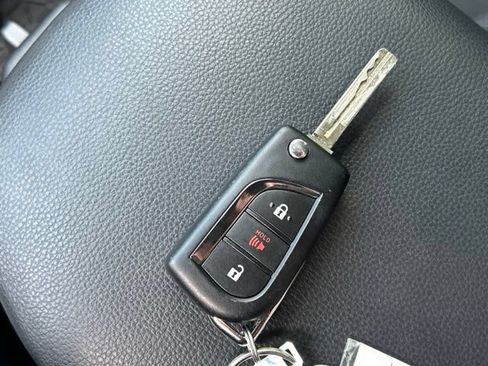 Used 2025 Toyota RAV4 LE AWD/4WD image 56
