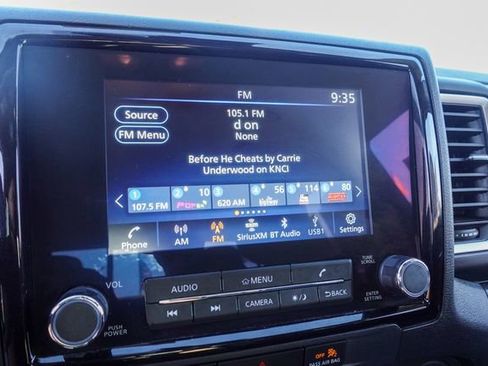 Used 2023 Nissan Frontier SV w/ Technology Package image 21