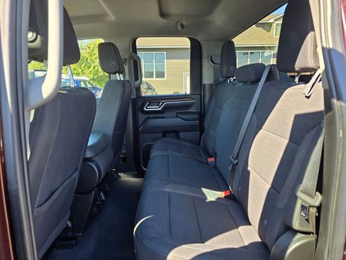 Used 2024 GMC Sierra 2500 SLE image 18