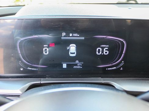 Used 2023 Kia Telluride S image 29