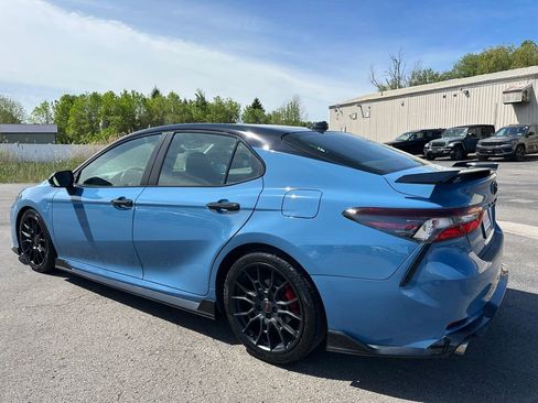 Used 2022 Toyota Camry TRD w/ TRD Package w/JBL Audio FWD image 15