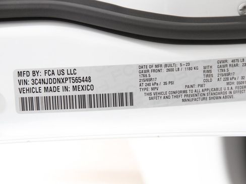 Used 2023 Jeep Compass Trailhawk image 25