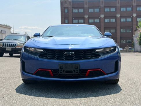 Used 2023 Chevrolet Camaro LT RWD image 2