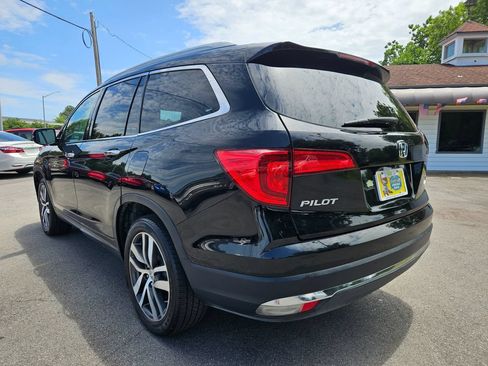 Used 2017 Honda Pilot Touring image 7