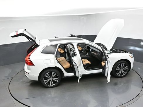 Used 2023 Volvo XC60 B5 Ultimate w/ Climate Package AWD/4WD image 49