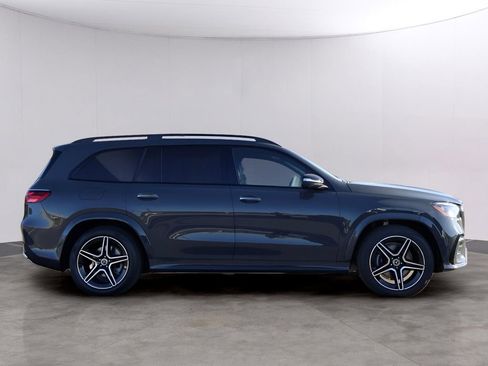 New 2026 Mercedes-Benz GLS 450 4MATIC image 4
