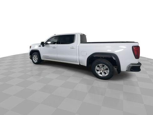 Used 2022 GMC Sierra 1500 SLE image 5
