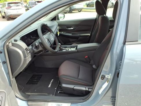 New 2026 Nissan Sentra SR image 6