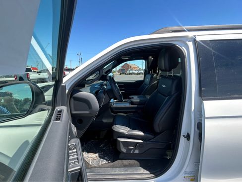 New 2027 Ford Expedition Platinum AWD/4WD image 24