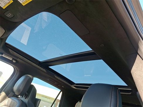 New 2025 Lincoln Navigator L Black Label image 8