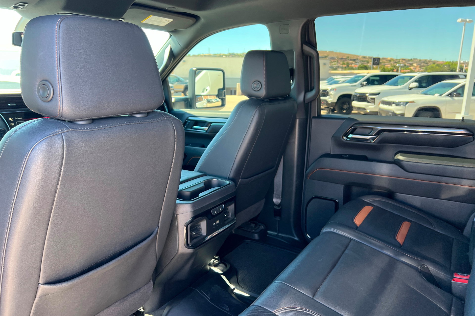 Used 2024 GMC Sierra 3500 AT4 AWD/4WD image 20
