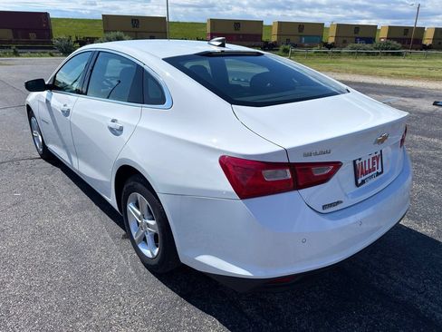 Used 2024 Chevrolet Malibu LS FWD image 10