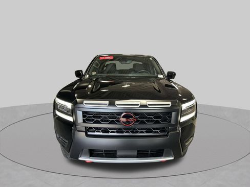 Certified 2025 Nissan Frontier PRO-4X w/ Pro Premium Package AWD/4WD image 33