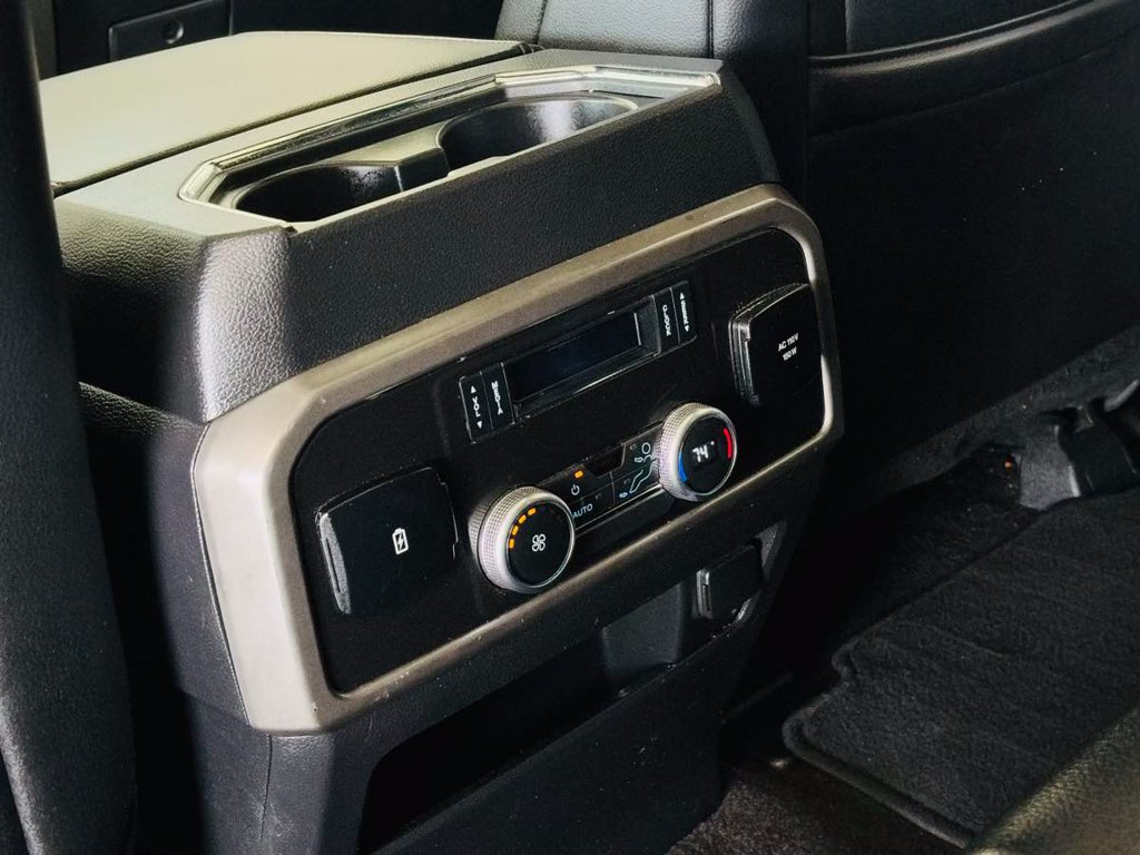 Used 2020 Ford Expedition XLT w/ Equipment Group 202A AWD/4WD image 34