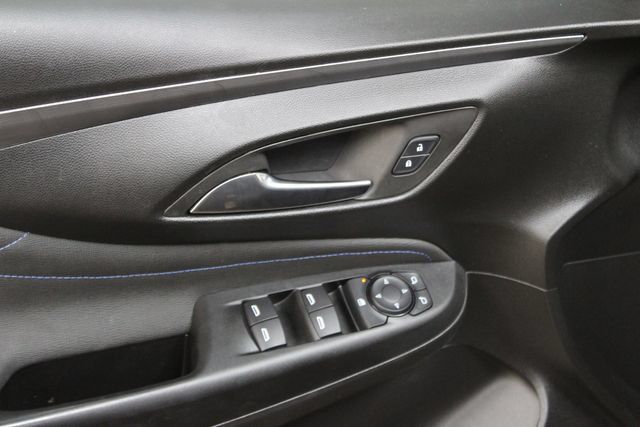 Used 2024 Buick Envista Sport Touring FWD image 13