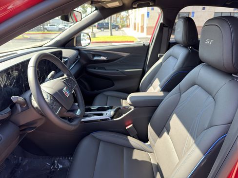 New 2026 Buick Envista Sport Touring w/ Convenience II Package FWD image 14