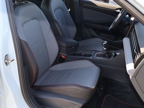 Certified 2025 Volkswagen Jetta GLI Autobahn image 16