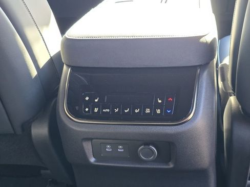 New 2026 INFINITI QX80 Sport image 24