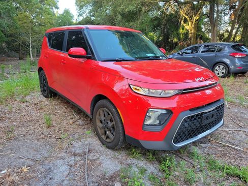 Used 2022 Kia Soul LX w/ Technology Package FWD image 25