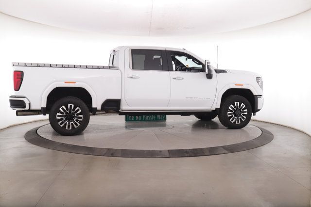 Used 2026 GMC Sierra 2500 Denali Ultimate w/ Max Trailering Package AWD/4WD image 6