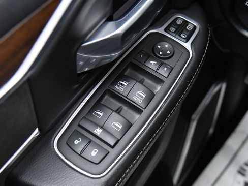 Used 2024 RAM 2500 Laramie image 42