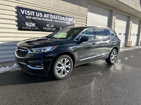 Used 2021 Buick Enclave Avenir image 1