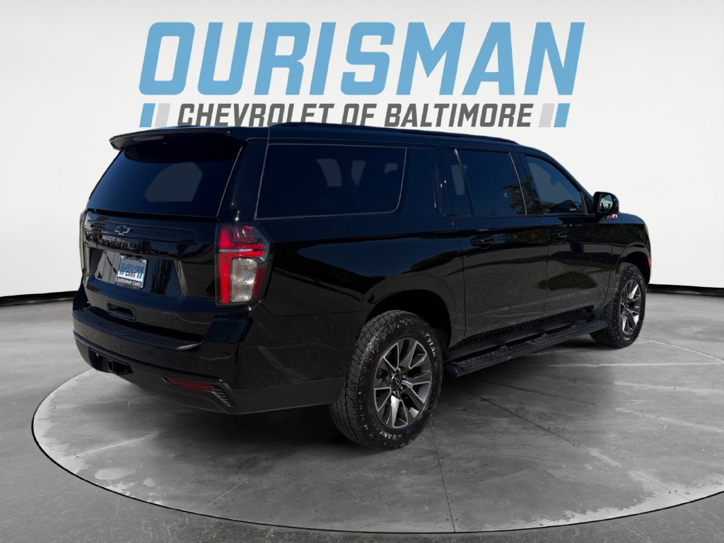 Used 2024 Chevrolet Suburban Z71 w/ Luxury Package AWD/4WD image 6